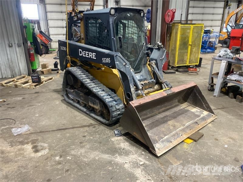 John Deere 323D Skid steer mini nakladalci