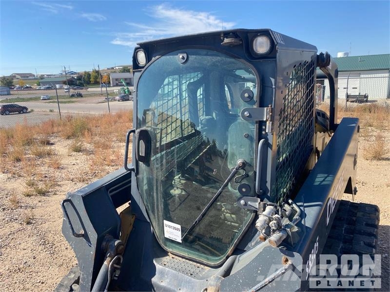 John Deere 323D Skid steer mini utovarivači