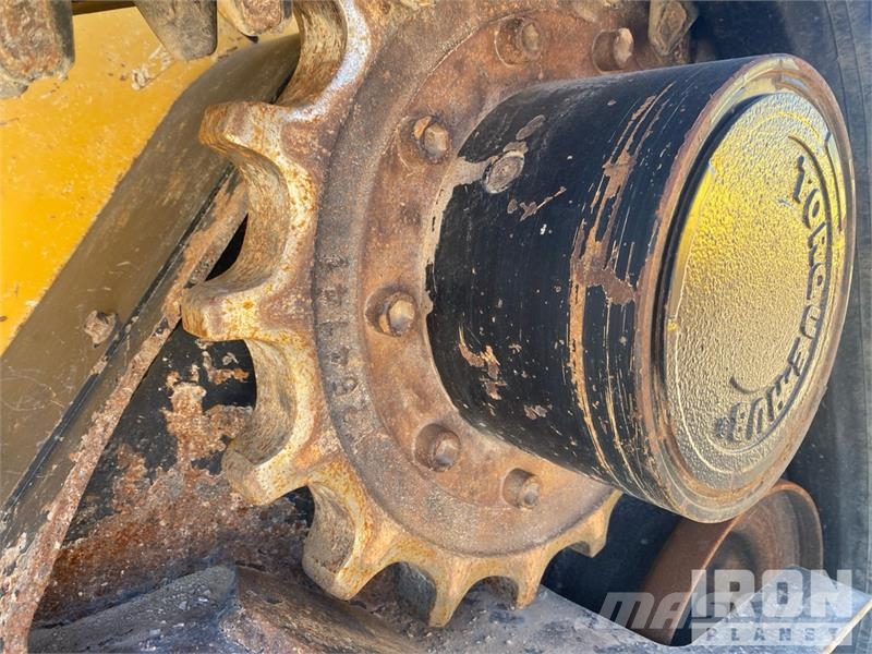 John Deere 323D Skid steer mini utovarivači