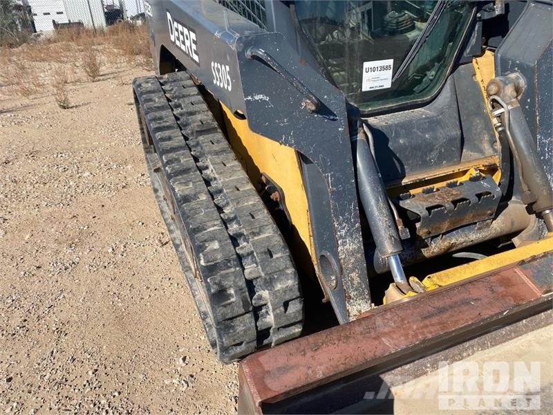 John Deere 323D Skid steer mini utovarivači