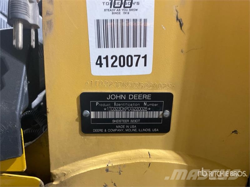 John Deere 323D Skid steer mini nakladalci