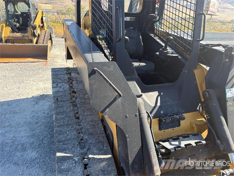 John Deere 329E Kompaktlastare