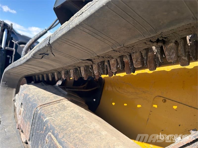 John Deere 329E Kompaktlastare