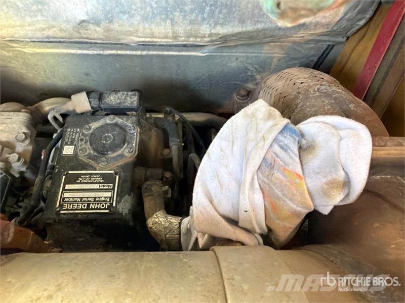 John Deere 329E Kompaktlastare