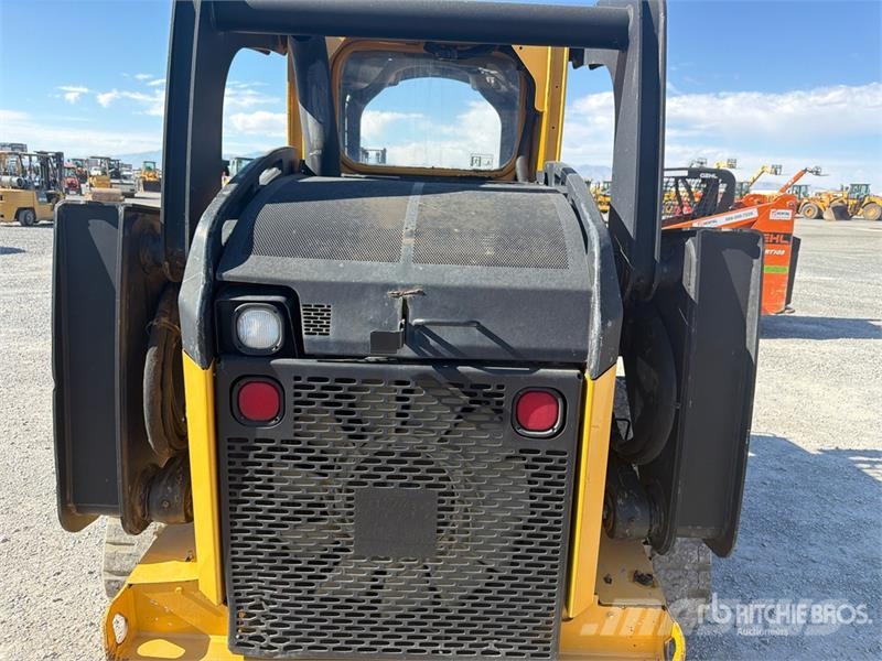 John Deere 329E Kompaktlastare