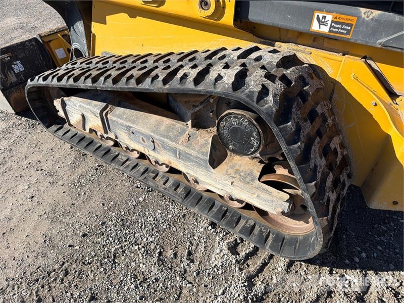 John Deere 331G Ładowarki burtowe