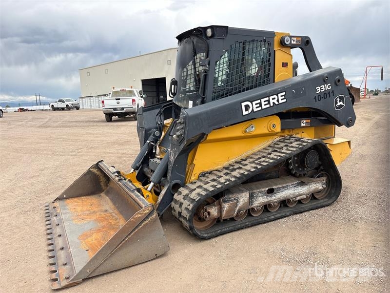 John Deere 331G Minicargadoras