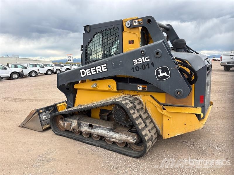 John Deere 331G Minicargadoras