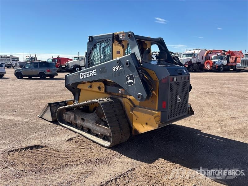 John Deere 331G لوادر انزلاقية التوجيه