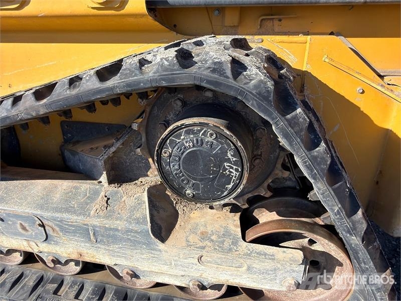 John Deere 331G Ładowarki burtowe