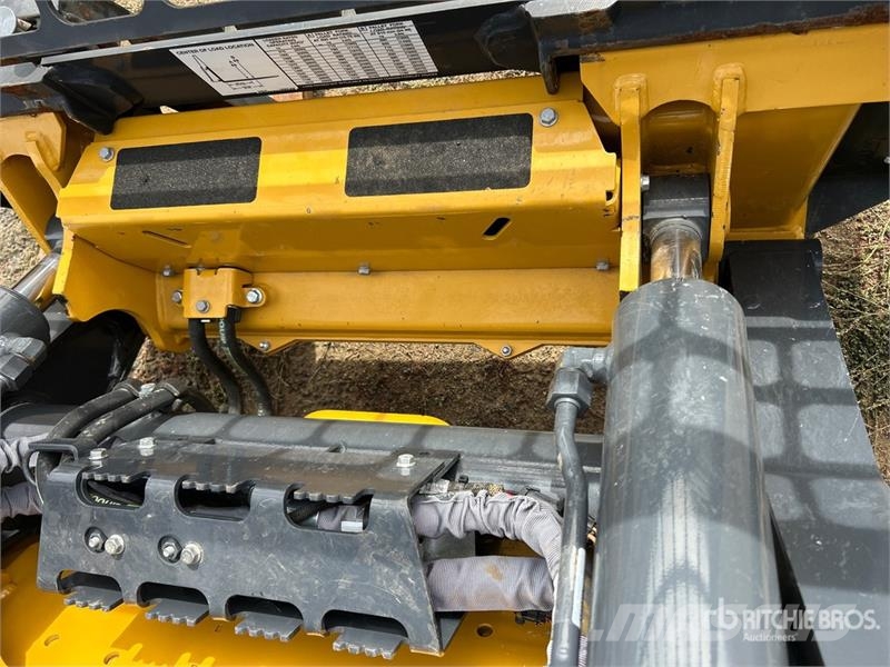 John Deere 332G Kompaktlader