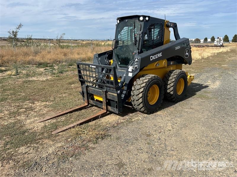 John Deere 332G Kompaktlader