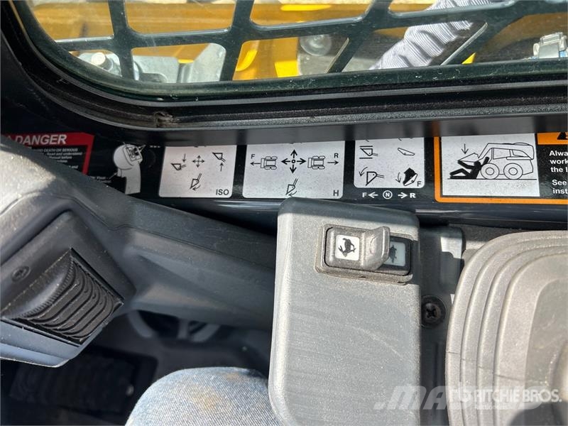 John Deere 332G Kompaktlader