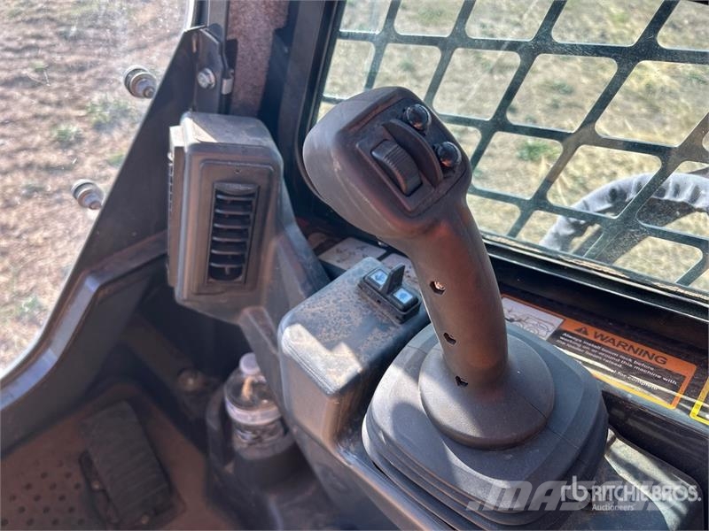 John Deere 333G Minicargadoras