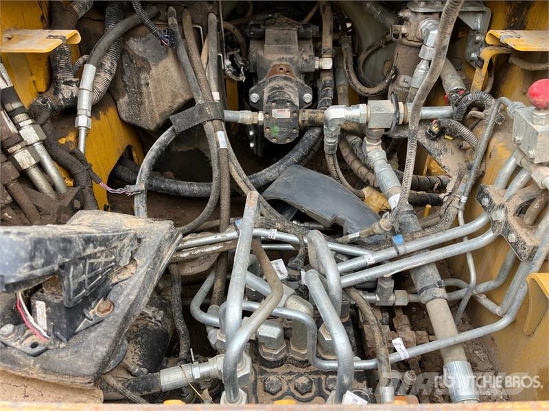 John Deere 333G スキッドステアローダー