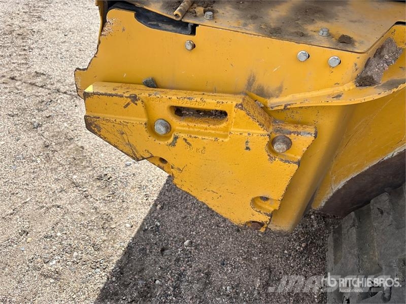 John Deere 333G Minicargadoras