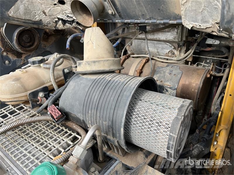 John Deere 333G スキッドステアローダー