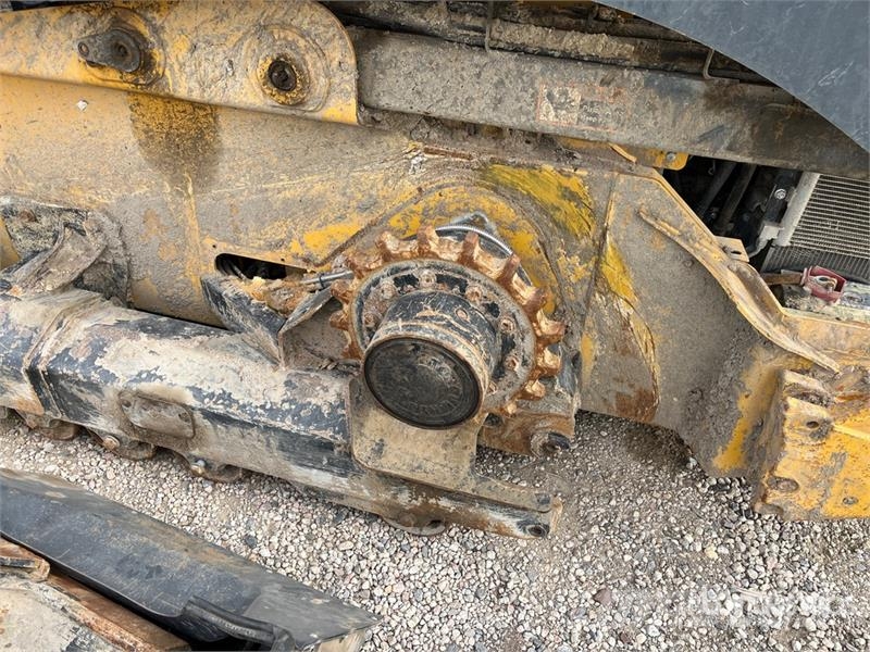 John Deere 333G スキッドステアローダー