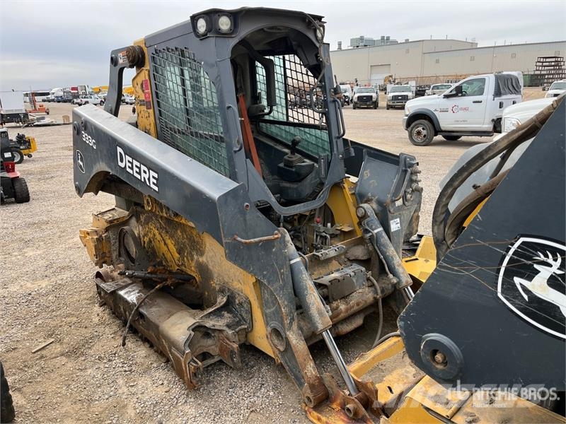 John Deere 333G スキッドステアローダー