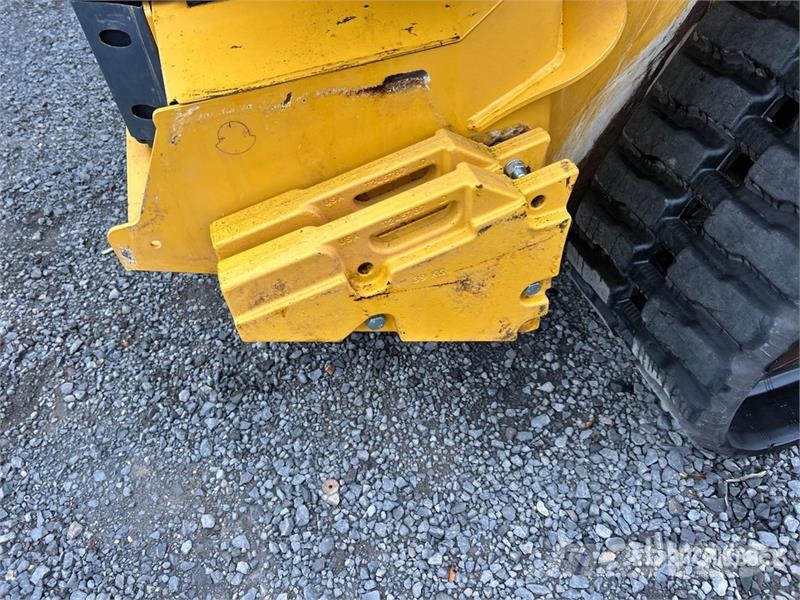 John Deere 335 P-Tier Two-Speed High Flow Compact Track Loade Skid steer loaders