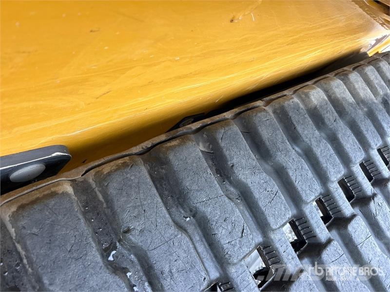John Deere 335 P-Tier Two-Speed High Flow Compact Track Loade Skid steer loaders