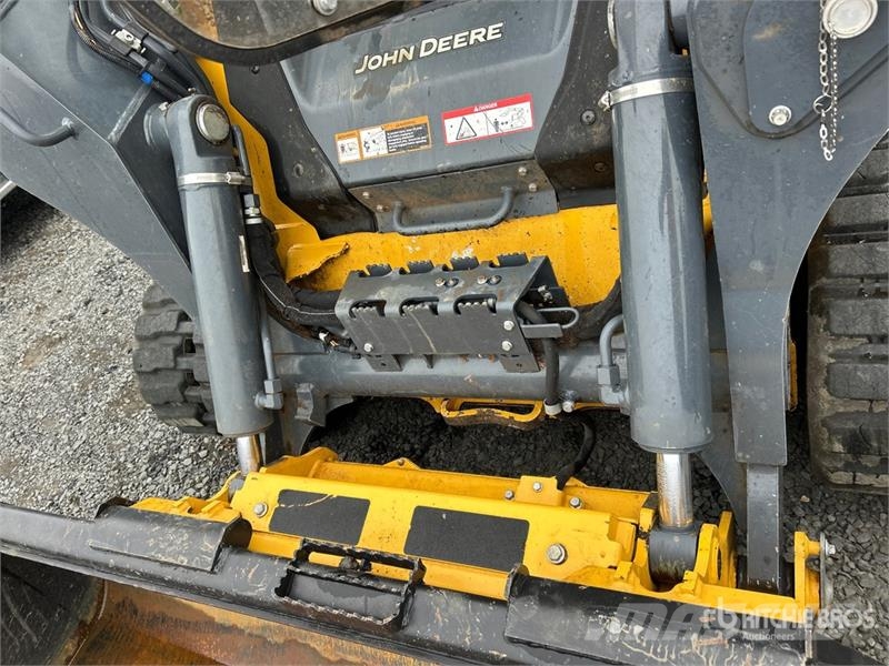 John Deere 335 P-Tier Two-Speed High Flow Compact Track Loade Skid steer loaders