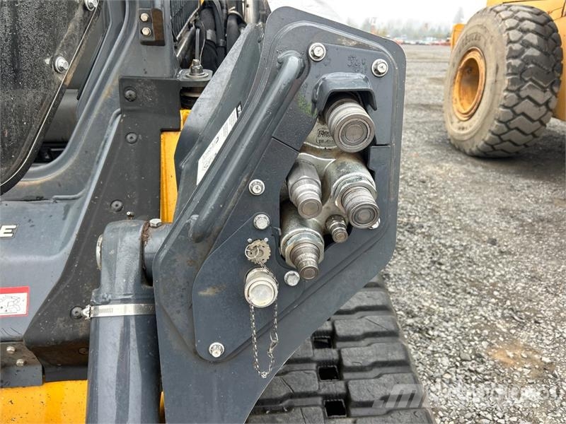 John Deere 335 P-Tier Two-Speed High Flow Compact Track Loade Skid steer loaders