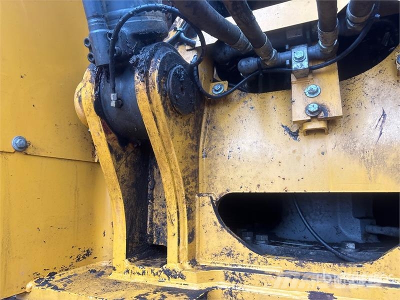 John Deere 345G LC Tracked Excavator Gravemaskiner på larvebånd