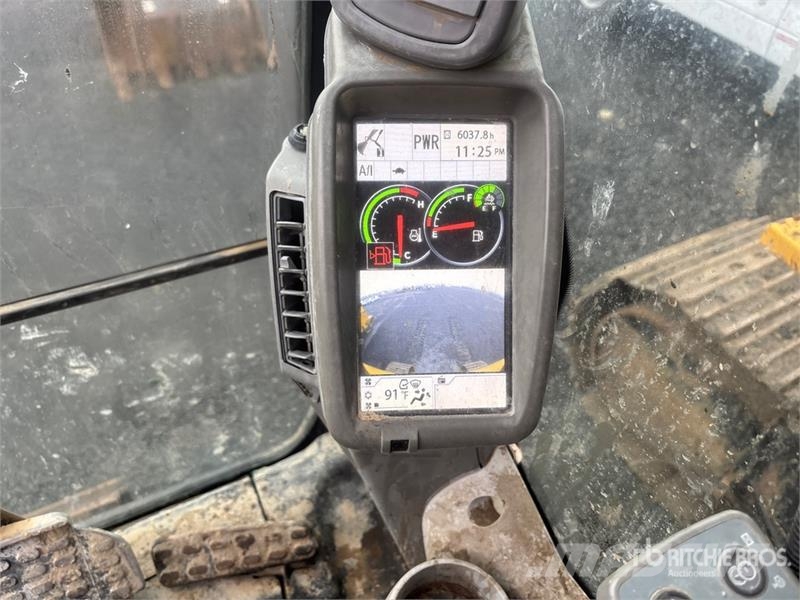 John Deere 345G LC Tracked Excavator Gravemaskiner på larvebånd