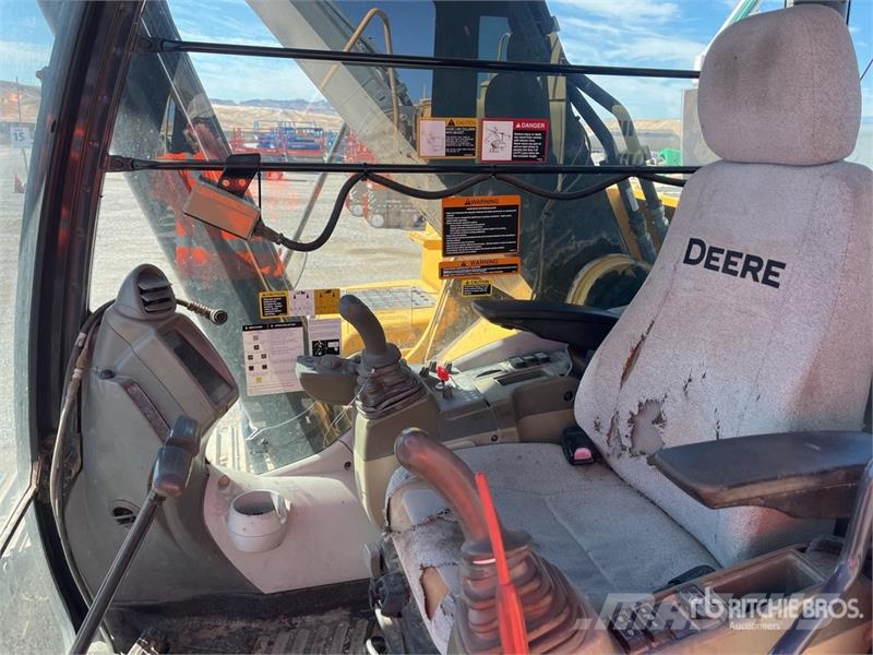 John Deere 350G LC Tracked Excavator 대형 굴삭기 29톤 이상