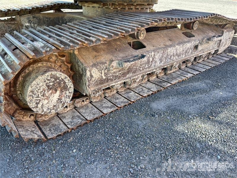 John Deere 350G LC Tracked Excavator حفارات زحافة