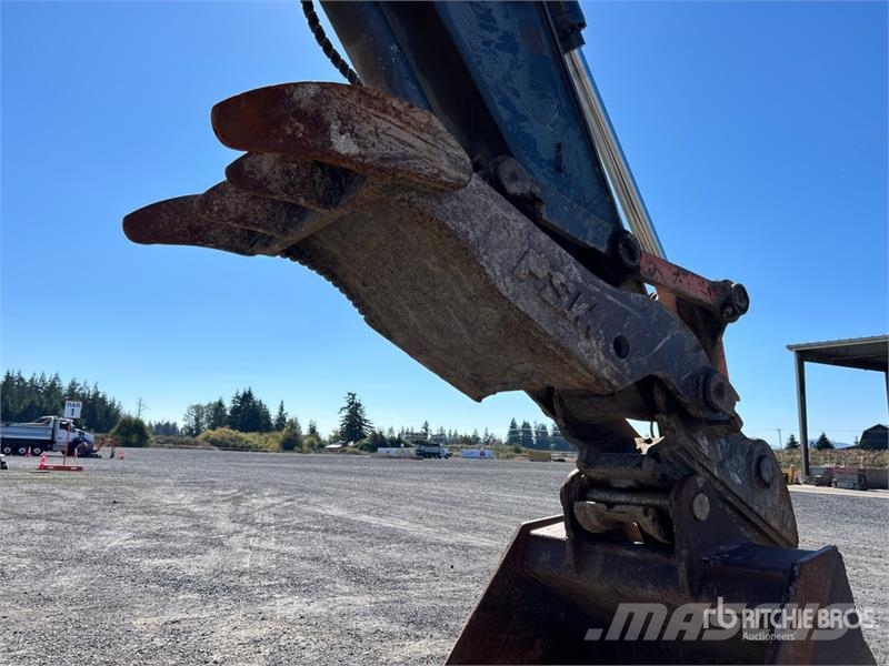 John Deere 350G LC Tracked Excavator حفارات زحافة