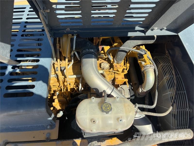 John Deere 350G LC Tracked Excavator 대형 굴삭기 29톤 이상