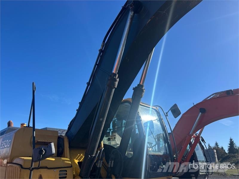 John Deere 350G LC Tracked Excavator Raupenbagger
