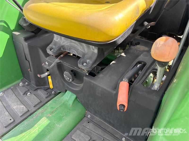 John Deere 4066M 4WD Utility Tractor Micro tracteur