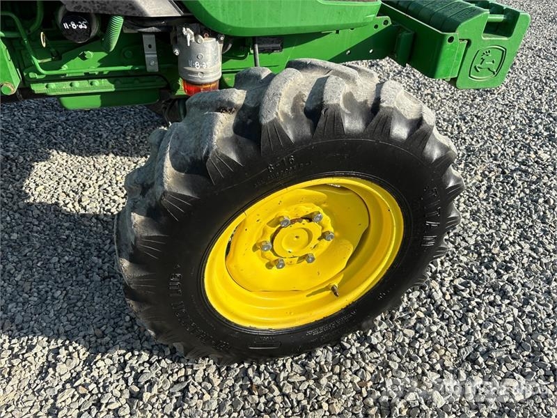 John Deere 4066M Utility Tractor Micro tracteur