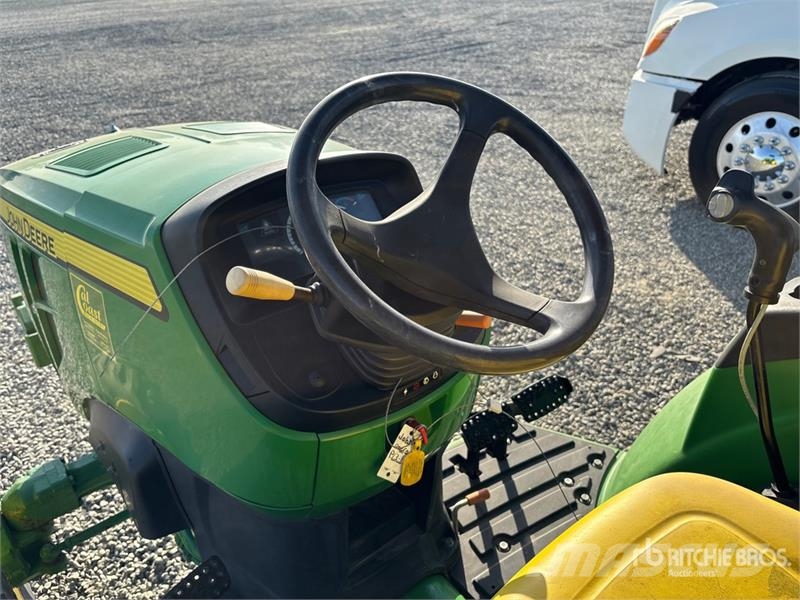 John Deere 4066M Utility Tractor Micro tracteur
