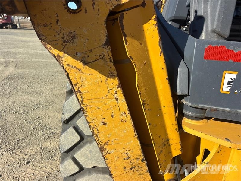 John Deere 410 TLB's