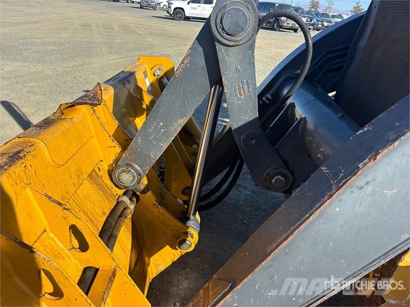 John Deere 410 TLB's