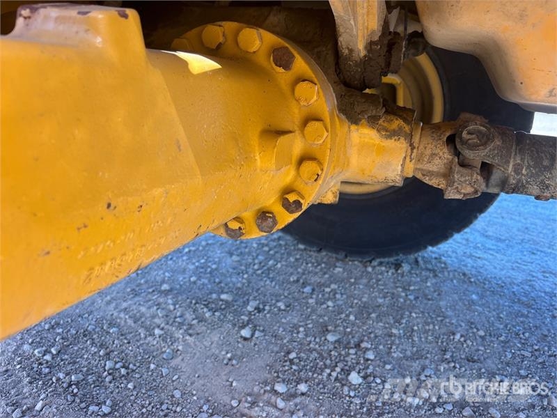 John Deere 410 TLB's