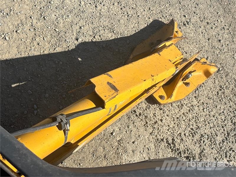 John Deere 410 TLB's
