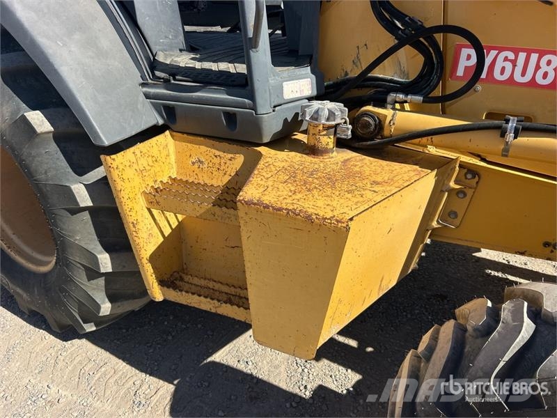 John Deere 410G Retroescavadeiras