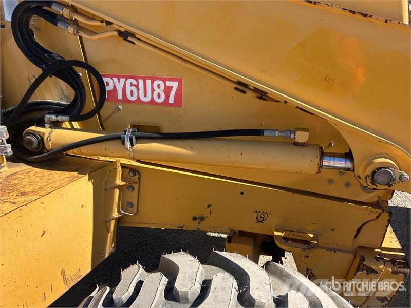 John Deere 410G Retroescavadeiras
