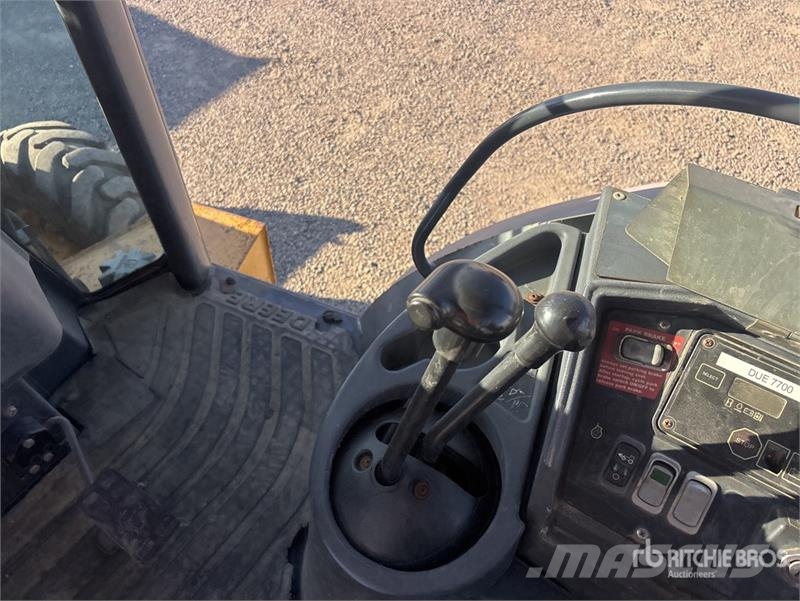 John Deere 410G Graaf-laadcombinaties