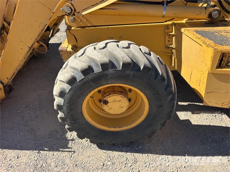 John Deere 410G Retroescavadeiras