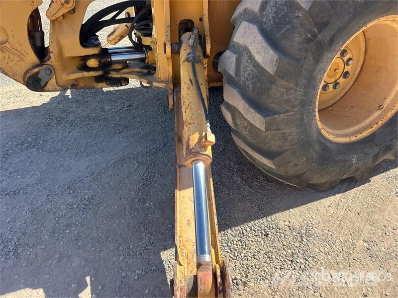 John Deere 410G Retroescavadeiras