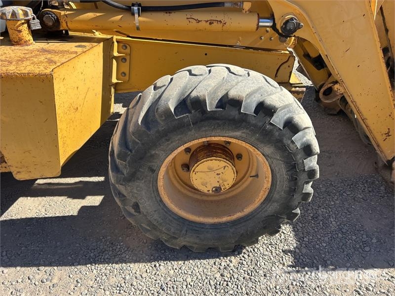 John Deere 410G Retroescavadeiras