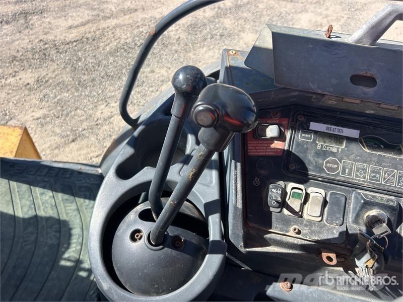 John Deere 410G Retroescavadeiras