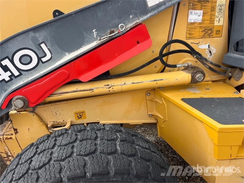 John Deere 410J Kazıcı yükleyiciler - beko loder