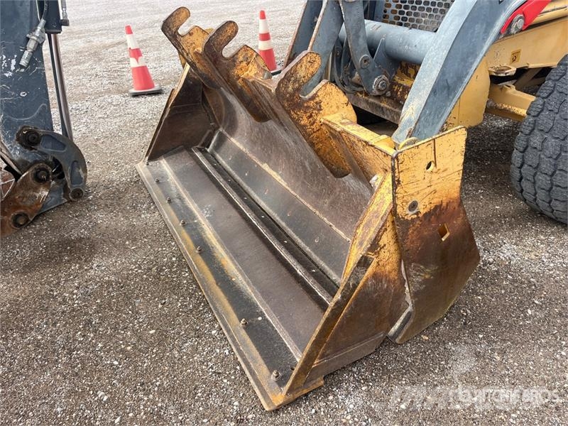 John Deere 410J Kazıcı yükleyiciler - beko loder